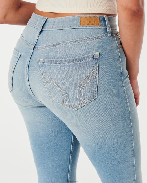 Bottoms Hollister Women Curvy High-Rise Medium Wash Super Skinny Jeans 48820611 Light Wash