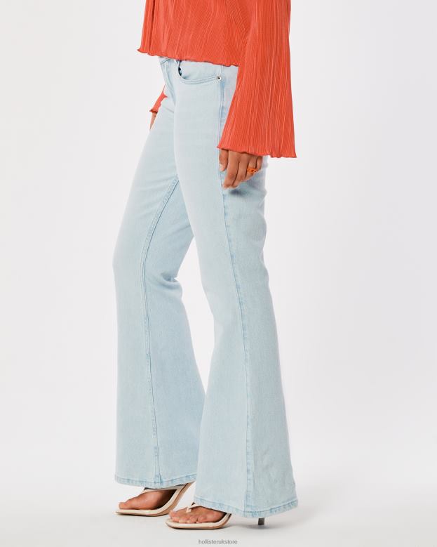 Bottoms Hollister Women Social Tourist Low-Rise Light Wash Ultra-Baggy Flare Jeans 48820763 Light Wash
