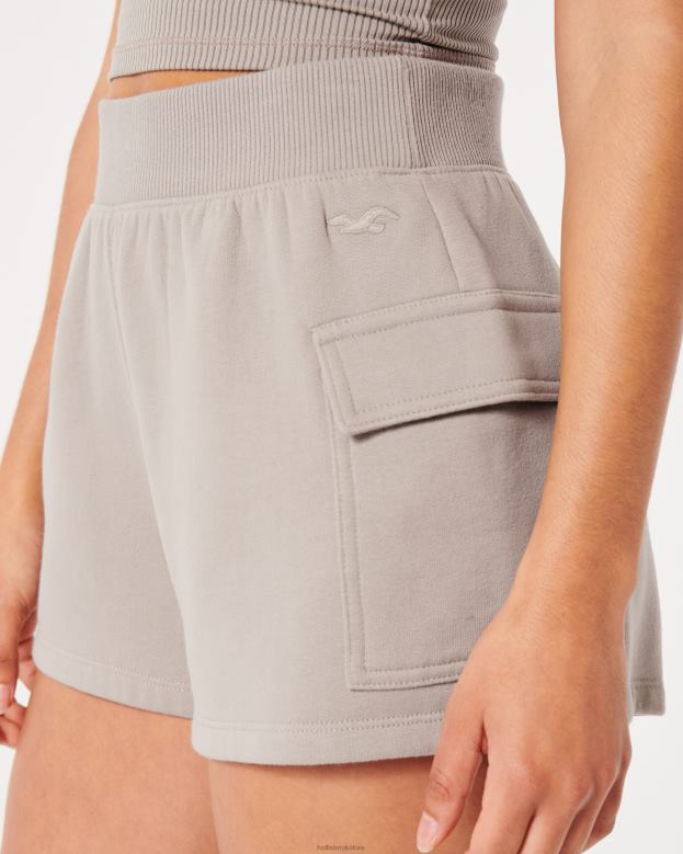 Bottoms Hollister Women Ultra High-Rise Fleece Cargo Dad Shorts 48820580 Light Brown