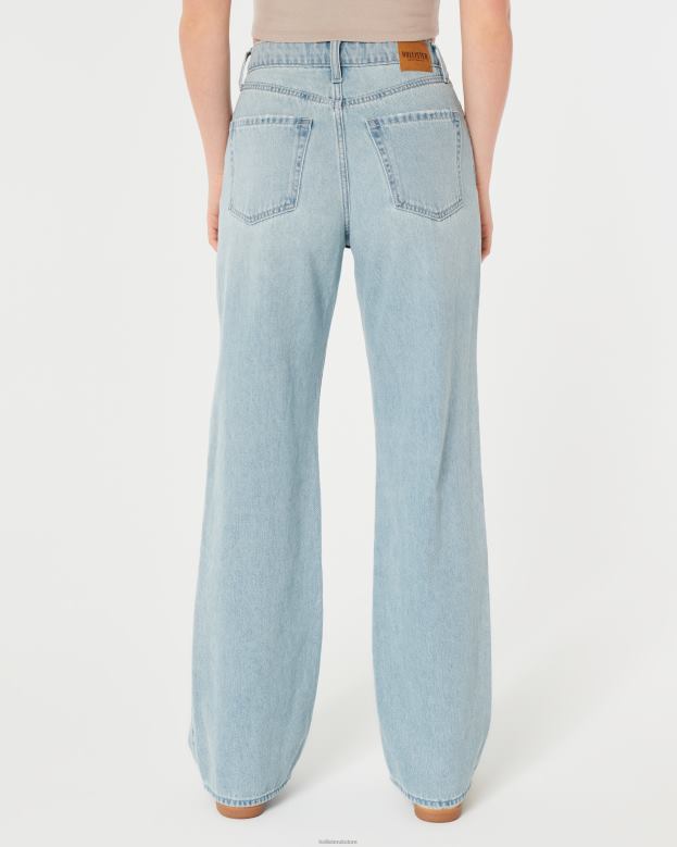 Bottoms Hollister Women Ultra High-Rise Light Wash Baggy Jeans 48820513 Light Wash