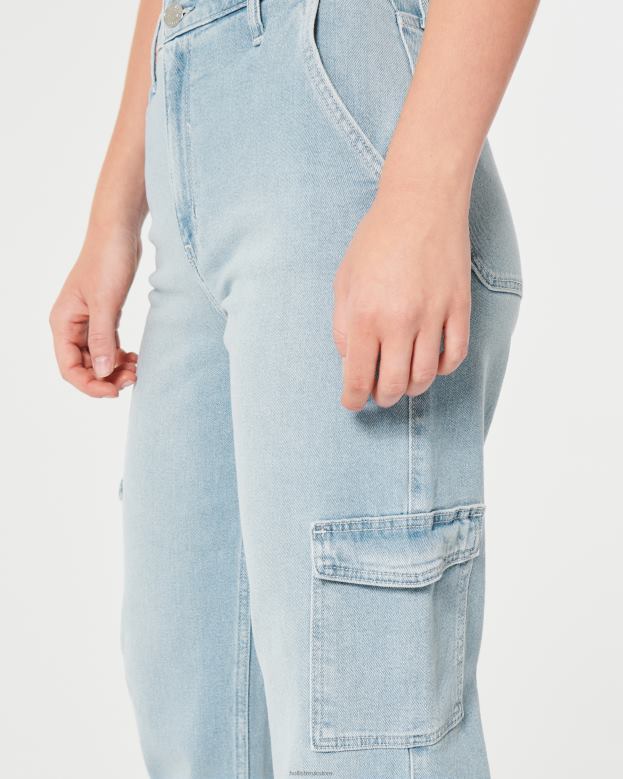 Bottoms Hollister Women Ultra High-Rise Light Wash Cargo Dad Jeans 48820584 Light With Pockets