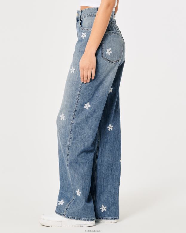 Bottoms Hollister Women Ultra High-Rise Medium Wash Floral Embroidery Baggy Jeans 48820687 Medium Wash Floral