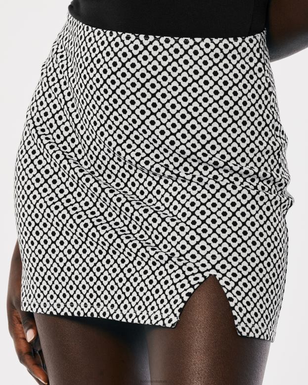 Bottoms Hollister Women Ultra High-Rise Printed Mini Skirt 48820770 Black Pattern