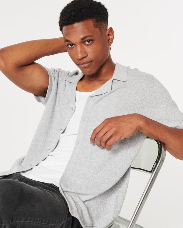 Tops Hollister Men Relaxed Short-Sleeve Sweater Shirt 488201030 Light Heather Grey