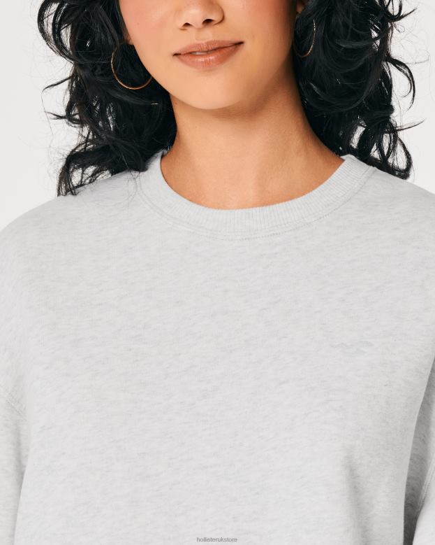 Tops Hollister Women Oversized Icon Crew Sweatshirt 4882028 Light Heather Grey